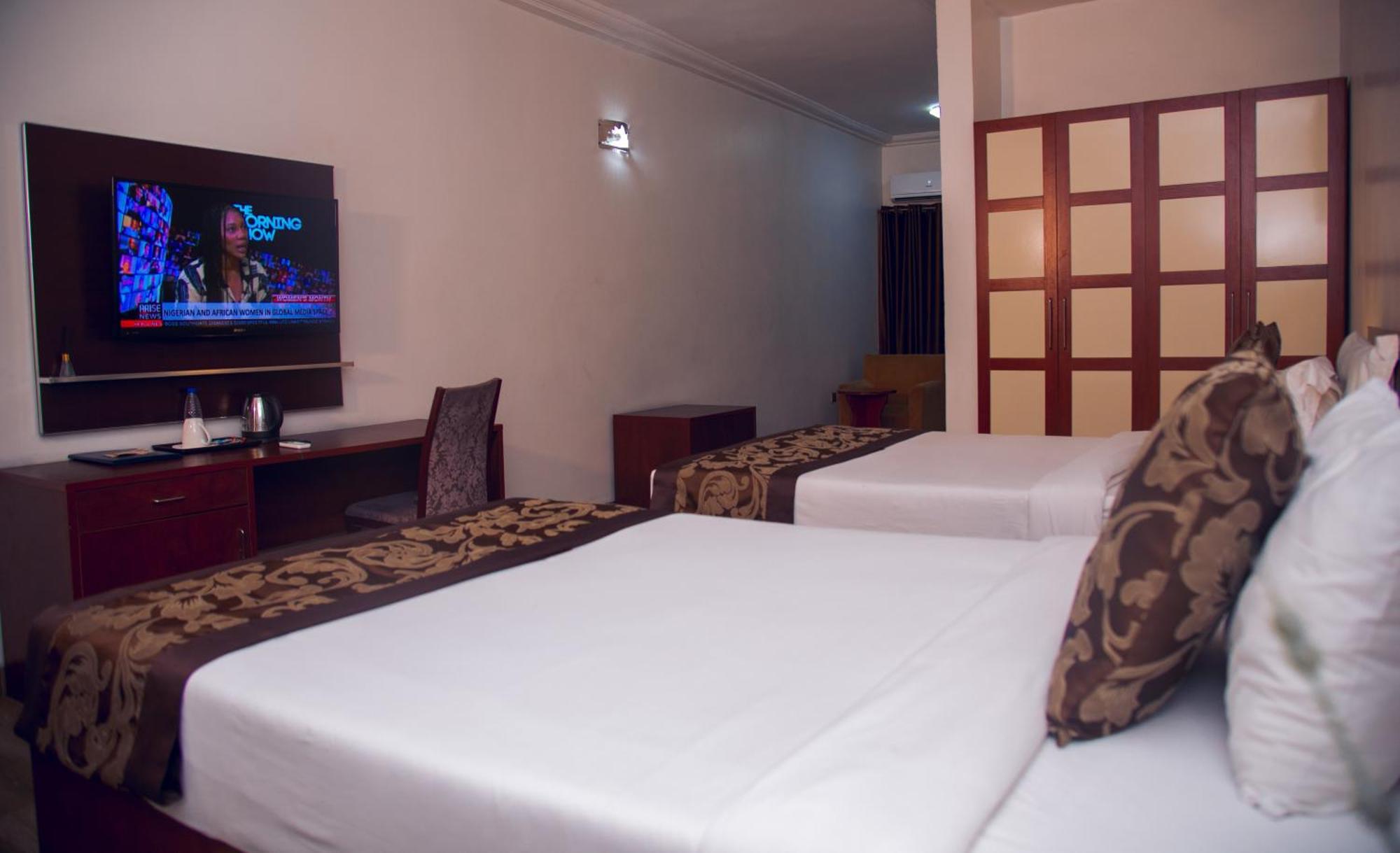 Golden Tulip Hotel -Gt31 Stadium Road Port Harcourt Extérieur photo